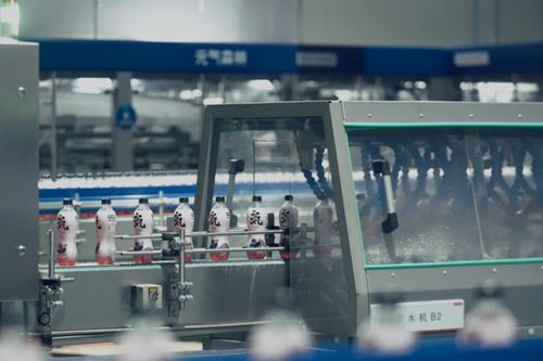 元气森林都江堰工厂投产，年产能突破12亿瓶助推全国布局